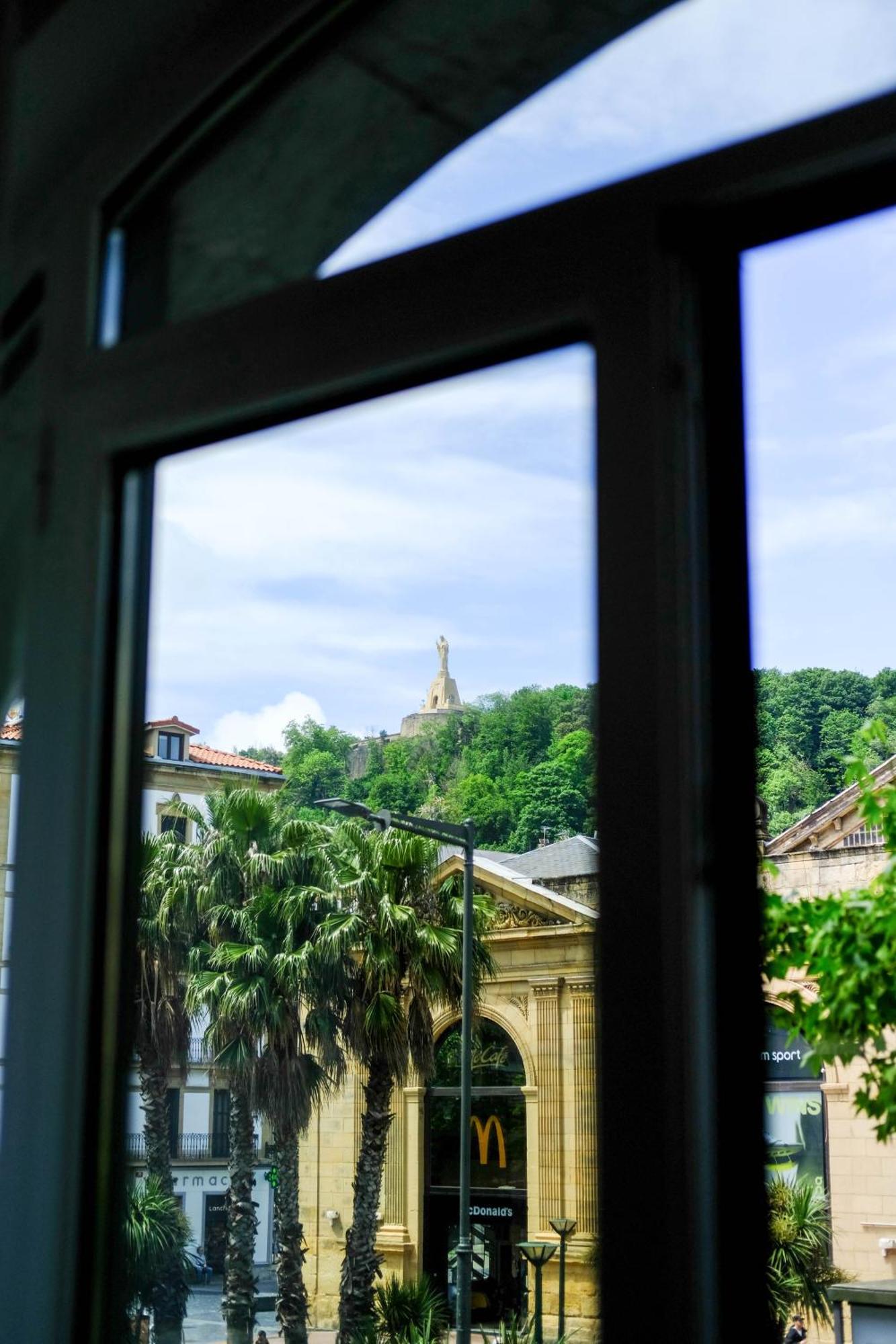 Boulevart Donostia 圣塞瓦斯蒂安 外观 照片